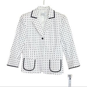 Tahari Arthur S. Levine White and Black Polka Dot Blazer. Size 6P